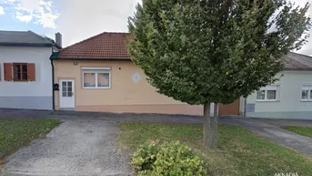 Expose Eigenheim mit Wohnrecht / schönes Einfamilienhaus in aufstrebender Lage