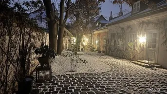 Expose Charmantes Einfamilienhaus in 1190 Wien mit Garten und Pool