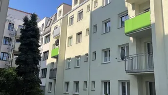 Expose Lichtdurchflutete Wohnung mit kleinem Balkon
