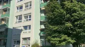 Expose INNSBRUCK-AMRAS 3-Zimmer-Wohnung
2024 NEU RENOVIERT!
