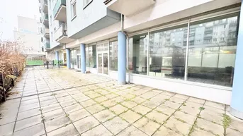 Expose TOPLAGE - NÄHE DONAUZENTRUM | HELLES GESCHÄFTSLOKAL MIT GROSSER TERRASSE