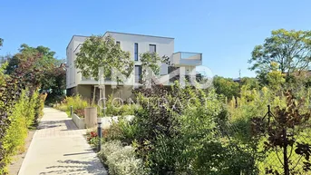 Expose 2 Dachterrassen mit Grünblick: Stilvolle 4-Zimmer-Wohnung in parkähnlicher Anlage - provisionsfrei!