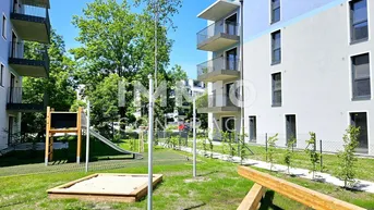 Expose Provisionsfreier Erstbezug: Lichtdurchflutete 3-Zimmer-Wohnung mit Süd-Balkon und Grünblick
