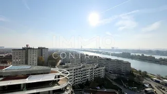 Expose Modernes Studio mit Cityblick (Neue Donau) Gym, Pool, Supermarkt im Haus