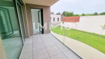 Expose Erstbezug: Helle 2-Zimmer-Wohnung mit gemütlicher Loggia in Münichsthal