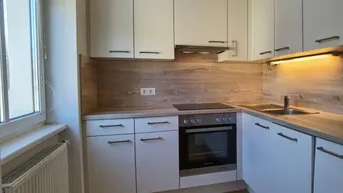 Expose Provisionsfrei für den Mieter! 3-Zimmer-Wohnung in wunderschönem Altbau!