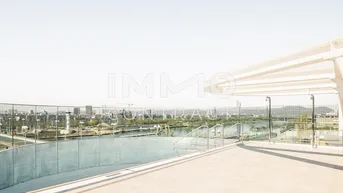 Expose ERSTBEZUG: Luxuriöses Studioapartment mit Pool, Sauna, Fitness und Concierge!
