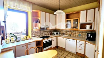 Expose Neuer Preis! Großzügiges Ein-/Zweifamilienhaus mit Traumaussicht und vielen Möglichkeiten