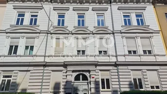 Expose RARITÄT: STILVOLLE 3-ZIMMER ALTBAUWOHNUNG IN RUHIGER LAGE