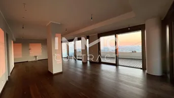 Expose Atemberaubendes Apartment mit großzügigem Balkon, ganz Wien im Blick (Gym, Pool, Sauna, Doorman uvm)