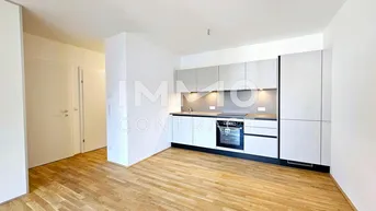 Expose Anlage in Bestlage: 1-Zimmer mit Loggia