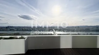 Expose Erstbezug DANUBEFLATS mit Gym, Saunen, Pool, Bar &amp; Lounge, TOP-Blick Stephansdom, Neue Donau