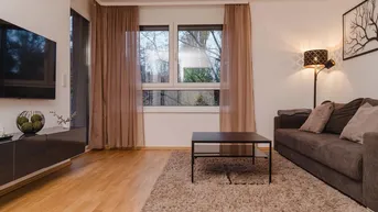 Expose 3 Minuten von U3! ALL IN Miete - Kompakte 2 Zimmer Wohnung neben der U-Bahn, Billa und Hyblerpark