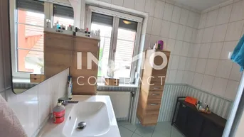 Expose Großzügiges Wohnglück mit grünem Rückzugsort