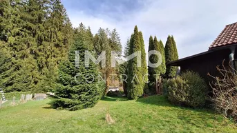 Expose Sonniges Grundstück mit Gartenhütte