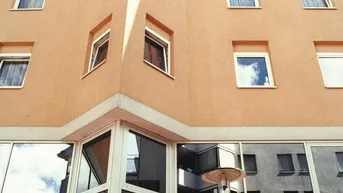Expose Zentrumslage Mentlgasse 16 Tiefgaragenstellplatz Stapelparker bis Autohöhe 1,5m