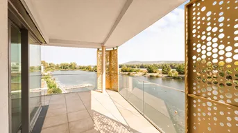 Expose 1. Reihe am Wasser - 85m2 Balkon! YOUR PLACE TO BE - 365 Tage wie im Urlaub