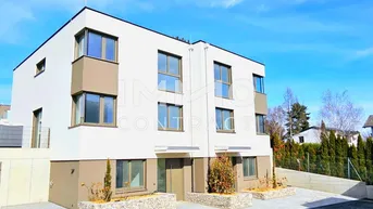 Expose Exklusives Doppelhaus mit luxuriöser Top-Ausstattung – Ihr elegantes Traumdomizil!