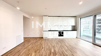 Expose Provisionsfrei! Luxuriöse 3 Zimmer Wohnung mit großartigem Balkon!