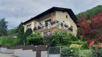 Expose MEHRFAMILIENHAUS IN FURTH STEHT ZUM VERKAUF