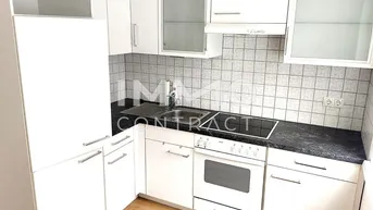 Expose Sehr gut geschnittene Zweizimmer-Wohnung mit Balkon und Garagenplatz - Zentrale, ruhige Lage