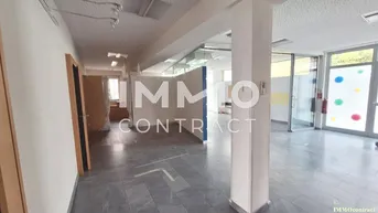 Expose Büro- oder Praxisfläche mit 141 m² im Erdgeschoss mit Parkplätze vorm Objekt