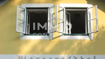 Expose Wienerwaldhof mit Pool im Apfelgarten - 7 Zimmer - 5 bedroom villa 15 km from Vienna