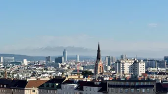 Expose Luxus Pur: Penthouse directly at the main train station: Commission-free + Completion in October