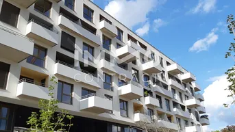 Expose 1 MONAT MIETFREI 3-ZI. WOHNUNG MIT LOGGIA UND TOPAUSSTATTUNG IM NEUEN REININGHAUS
