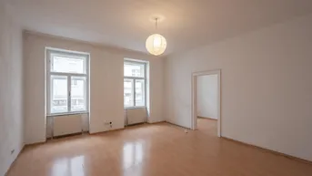 Expose ++NEU++ Renovierungsbedürftige 3-Zimmer Altbau-Wohnung in zentraler Lage!