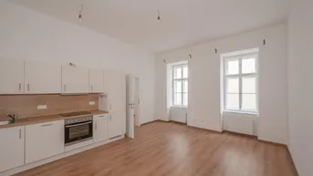 Expose ++NEU++ Sanierte 2-Zimmer Altbau-Wohnung mit Balkonoption in toller Lage! AirBnB laut WEV erlaubt
