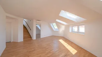 Expose ++NEU++ 4-Zimmer DG-Maisonette mit 2 Terrassen und 3 Bädern!