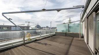 Expose Absolute rarity in the Palais Hansen: Exclusive penthouse in prime location!