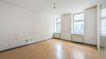 Expose ++Q16++ 4-Zimmer Altbauwohnung mit viel Potenzial im Erdgeschoss