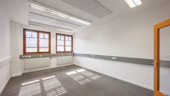 Expose ++NEU++ Porzellangasse, Bestlage im Servitenviertel, 3-Zimmer Büro, Praxis, Kanzlei **