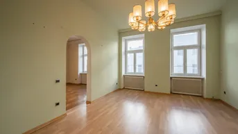 Expose ++NEU++ 4-Zimmer ALTBAUWOHNUNG in ruhiger Lage! - Sanierungsbedürftig