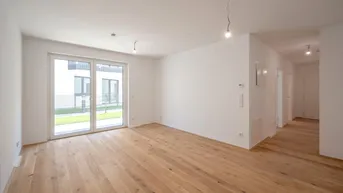 Expose ++Der Platzhirsch++ Fantastischer 2 Zimmer Erstbezug mit Terrasse und Garten!