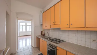 Expose ++NEU++ Gepflegte 2-Zimmer Altbau-Wohnung, viel Potenzial!