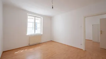 Expose ++NEU++ Sanierungsbedürftige 3-Zimmer-Wohnung in Bestlage des 3. Bezirks!