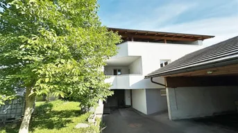 Expose UNTERWEITERSDORF : WOHNHAUS mit ca. 241 m2 Wohnfläche + Keller + Garage + Überdachter Abstellplatz