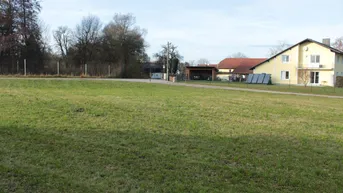 Expose Sehr schönes Grundstück in Sonnenlage, wenige Minuten vom Stadtzentrum entfernt
