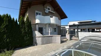 Expose SONNIGER GARTEN MIT POOL FÜR DIE GANZE FAMILIE