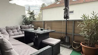 Expose NEUWERTIG &amp; TOP MODERN IN ZENTRALER RUHELAGE MIT SÜD-BALKON 