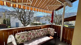 Expose SONNIGER BALKON IN ZENTRUMSLAGE!