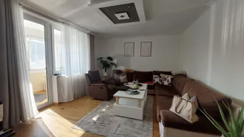 Expose RENOVIERT MIT VIEL PLATZ ZUM FAIREN PREIS