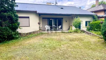 Expose BUNGALOW IN RUHIGER LAGE MIT GROßEM GARTEN