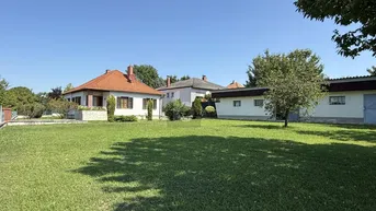 Expose BUNGALOW MIT XXL GARTEN, KELLER &amp; NEBENGEBÄUDE IN TOP RUHELAGE