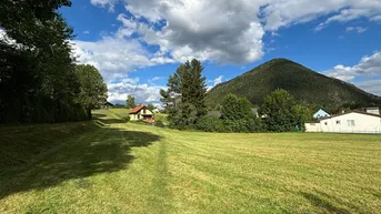 Expose IDEALES INVESTITIONSPOTENZIAL FÜR BAUTRÄGER - 12.700M2