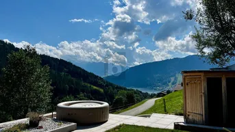 Expose VIEL POTENTIAL, RUHE &amp; SONNE MIT SEEBLICK!