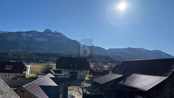 Expose EIN STÜCK NATUR: UNIKATES WOHNEN MIT EIGENEM STALL